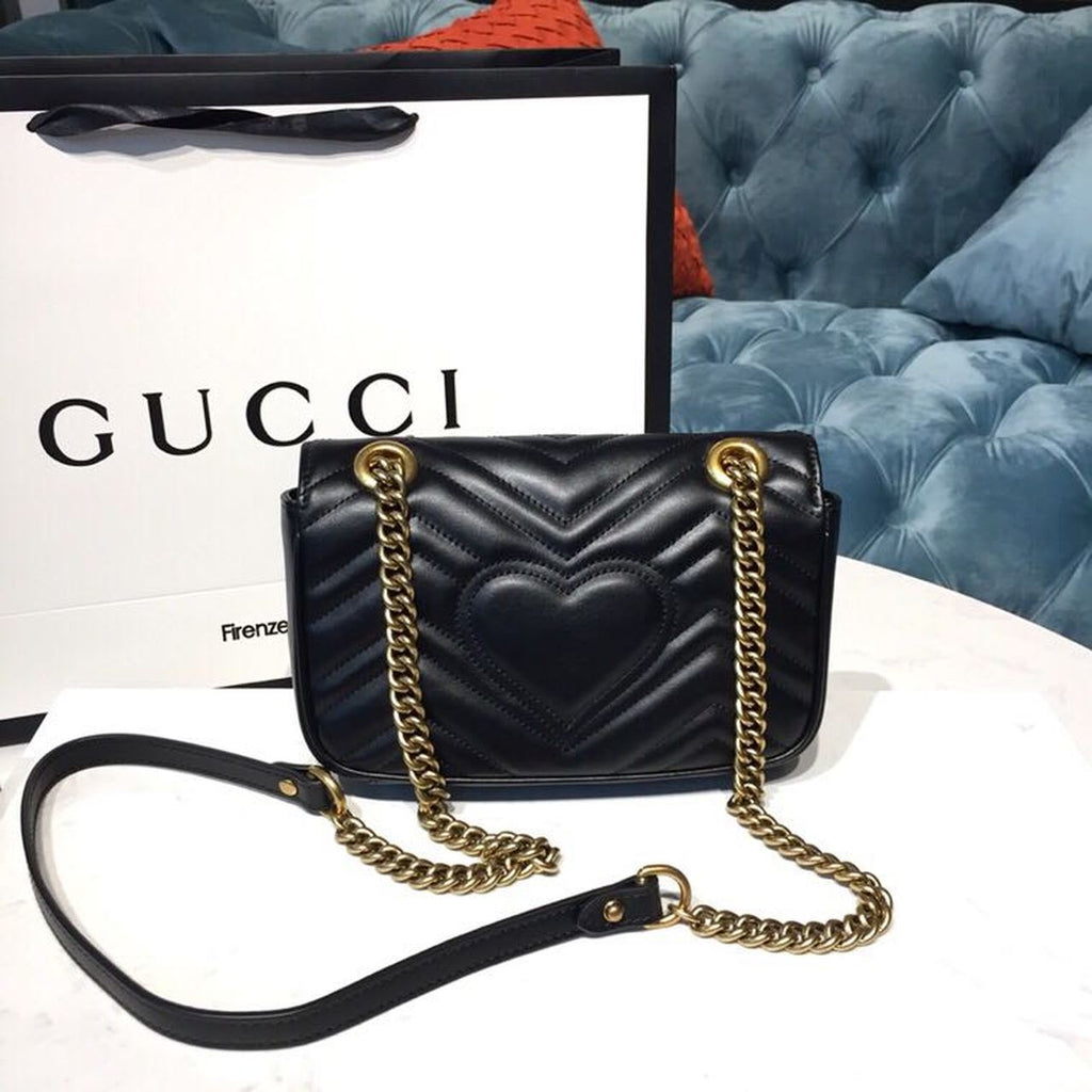 Gucci GG Marmont Matelass? Mini Bag 22cm 446744 Calfskin Leather Spring/Summer Collection Black