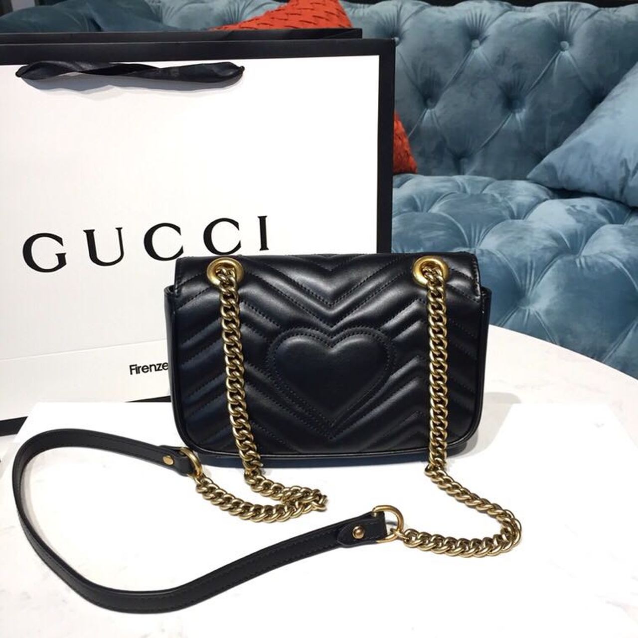 Gucci GG Marmont Matelass? Mini Bag 22cm 446744 Calfskin Leather Spring/Summer Collection Black