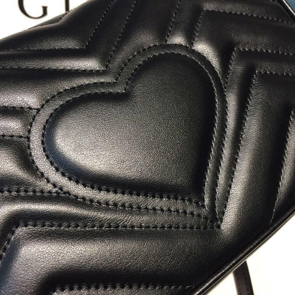 Gucci GG Marmont Matelass? Mini Bag 22cm 446744 Calfskin Leather Spring/Summer Collection Black
