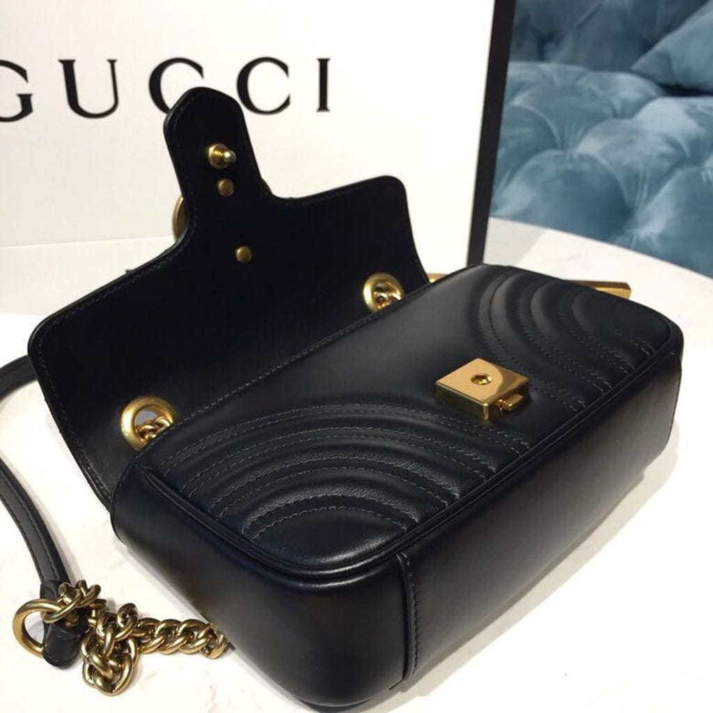 Gucci GG Marmont Matelass? Mini Bag 22cm 446744 Calfskin Leather Spring/Summer Collection Black