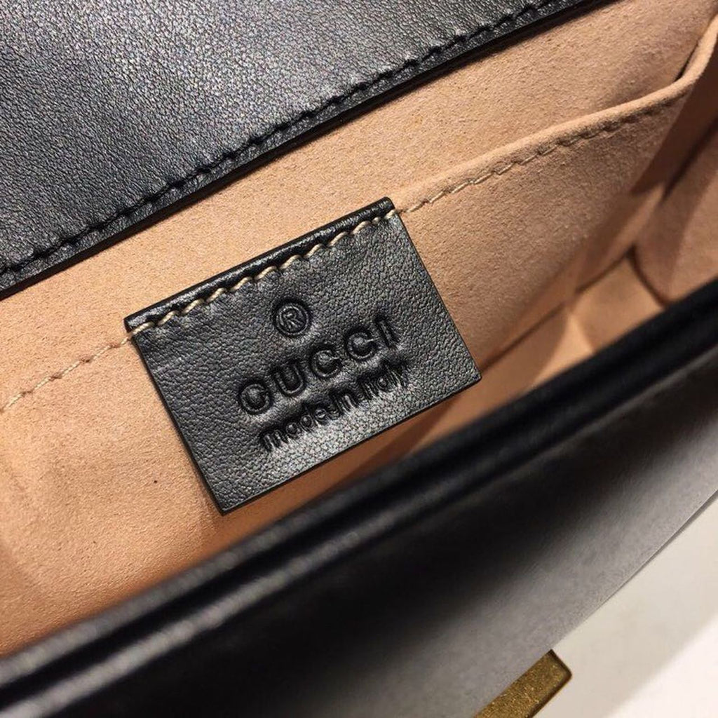 Gucci GG Marmont Matelass? Mini Bag 22cm 446744 Calfskin Leather Spring/Summer Collection Black