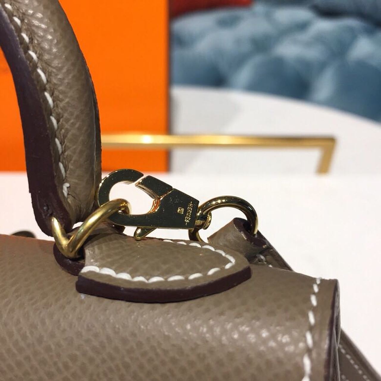 Hermes Mini Kelly 20cm Epsom Bag Handstitched Gold Hardware, Etoupe Grey