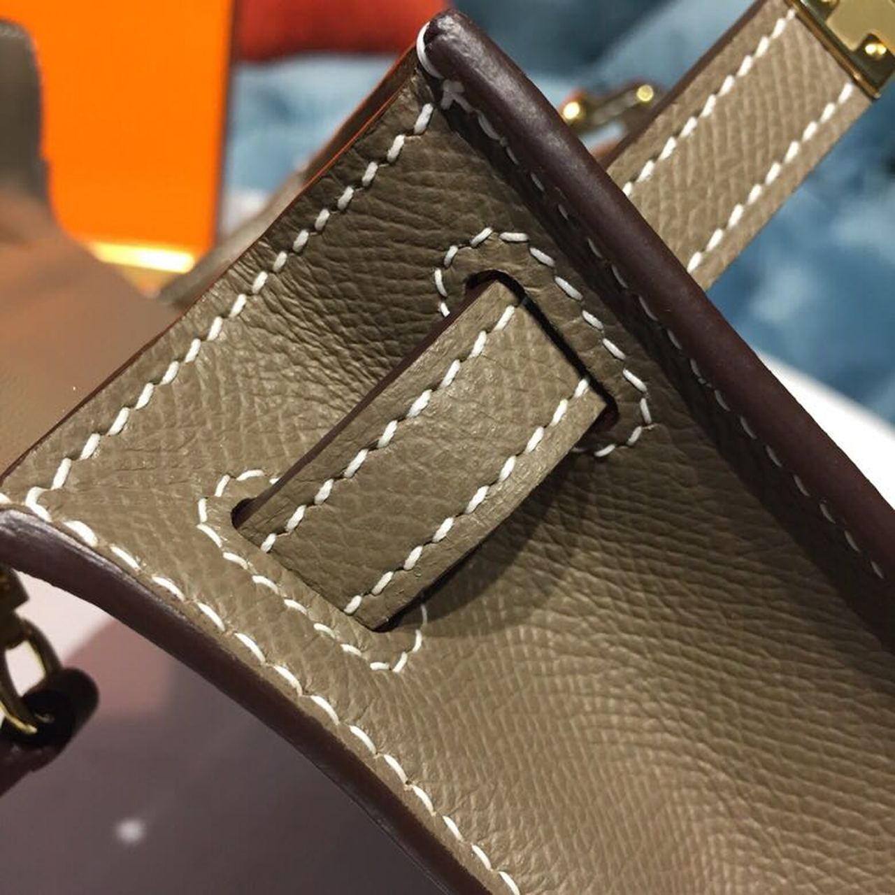 Hermes Mini Kelly 20cm Epsom Bag Handstitched Gold Hardware, Etoupe Grey