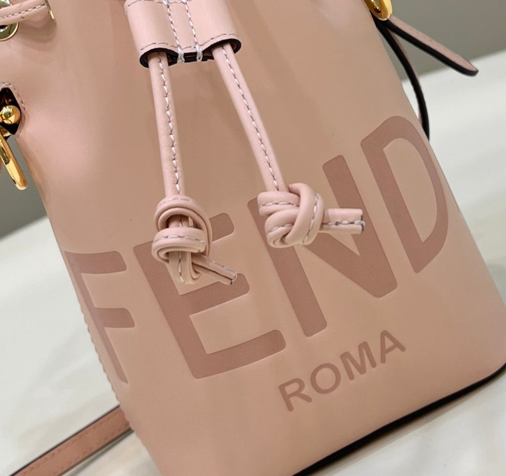 Fendi Bucket Bag Mon Tresor 18cm Pink