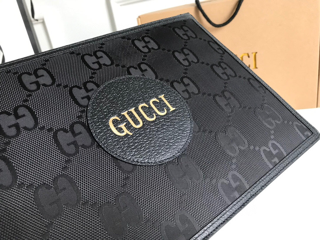 Gucci Off The Grid Pouch 31cm