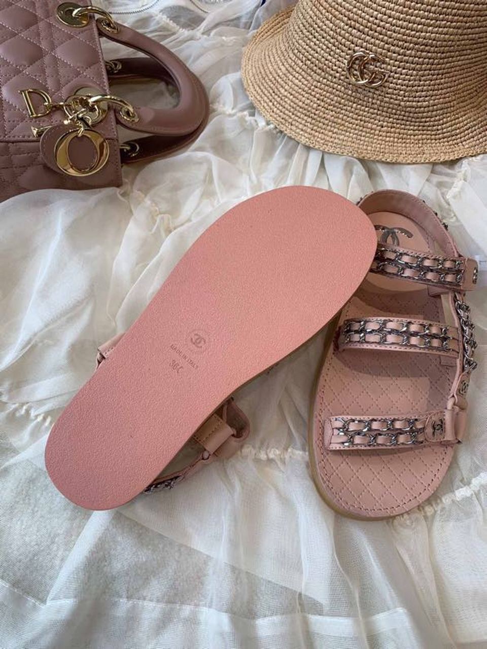 Chanel Chain Embroidered Sandals Lambskin Leather Spring/Summer Collection Pink