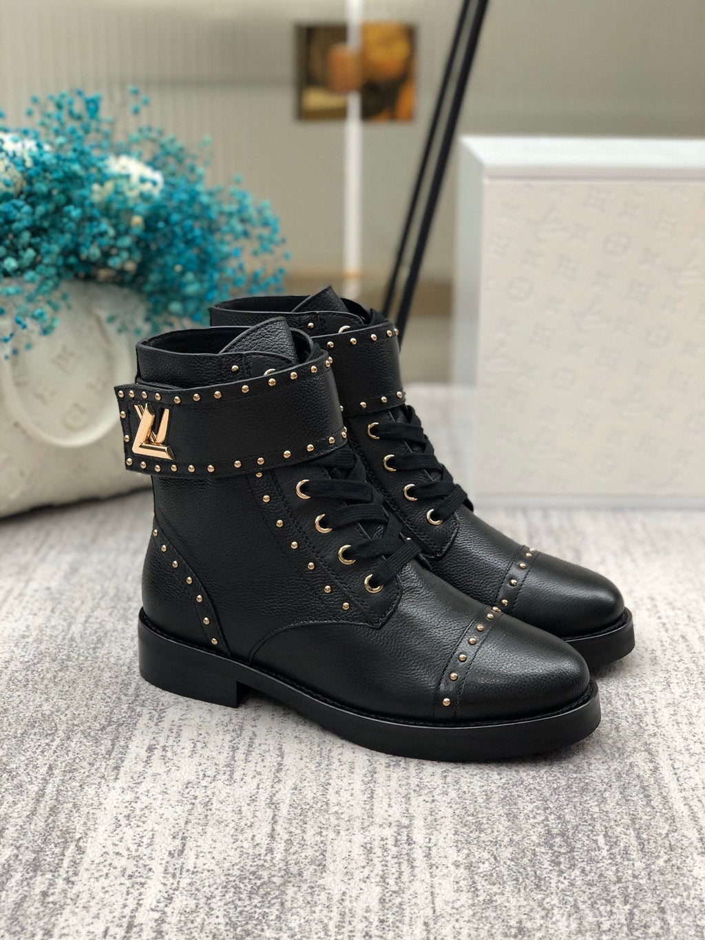 Louis Vuitton Wonderland Ranger Black