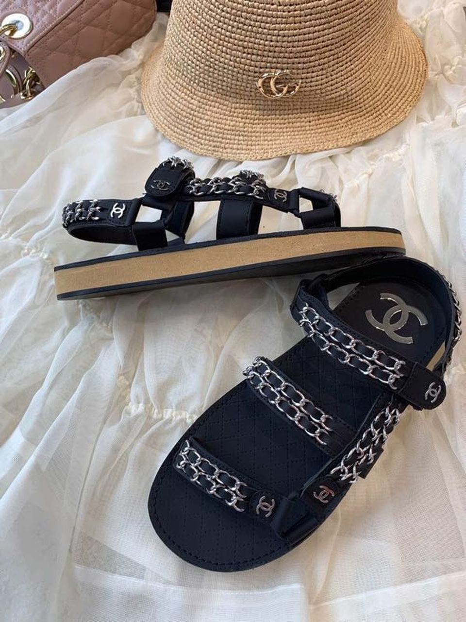 Chanel Chain Embroidered Sandals Lambskin Leather Spring/Summer Collection Black