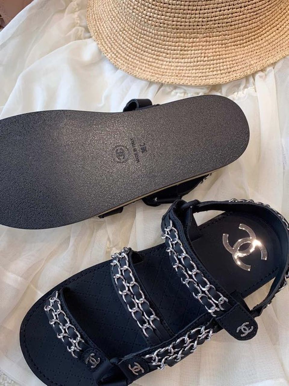 Chanel Chain Embroidered Sandals Lambskin Leather Spring/Summer Collection Black