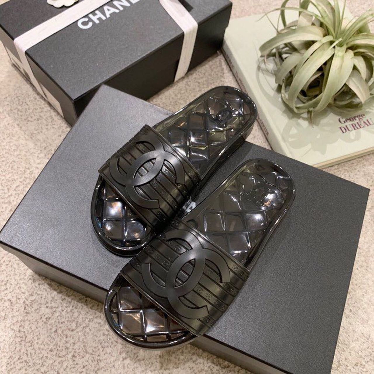 Chanel Glossy Transparent CC Logo PVC Pool Mules/Slides Spring/Summer Collection Black