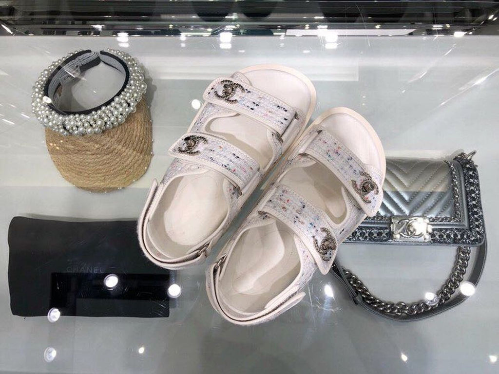Chanel Tweed/Lambskin Rubber Sandals Calfskin Leather Spring/Summer Collection White