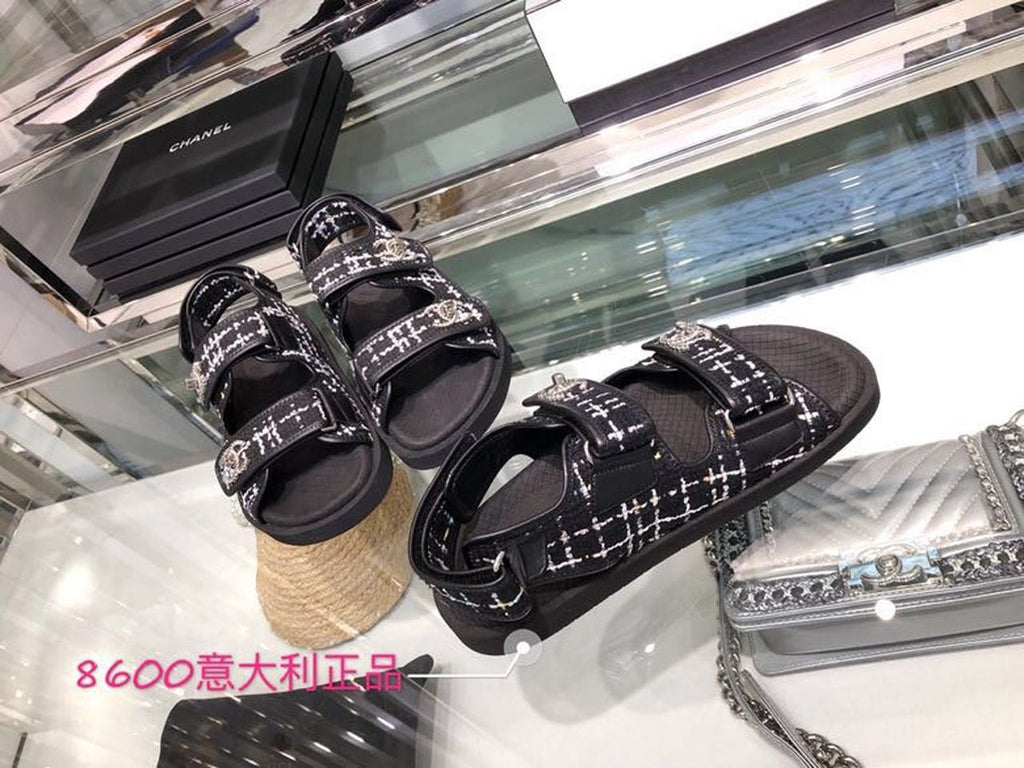 Chanel Tweed/Lambskin Rubber Sandals Calfskin Leather Spring/Summer Collection Black