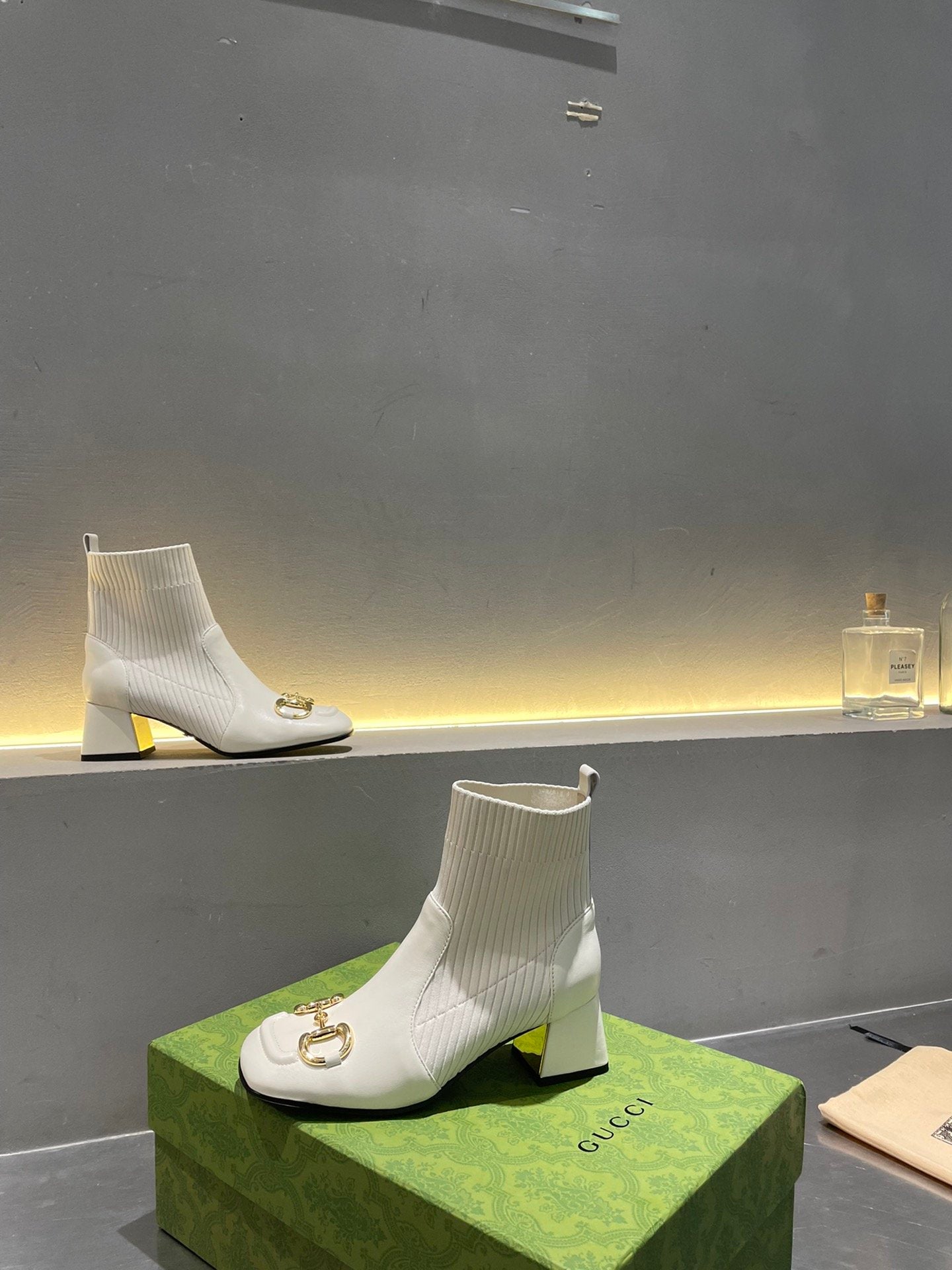 Gucci Ankle Boots With Horsebit White