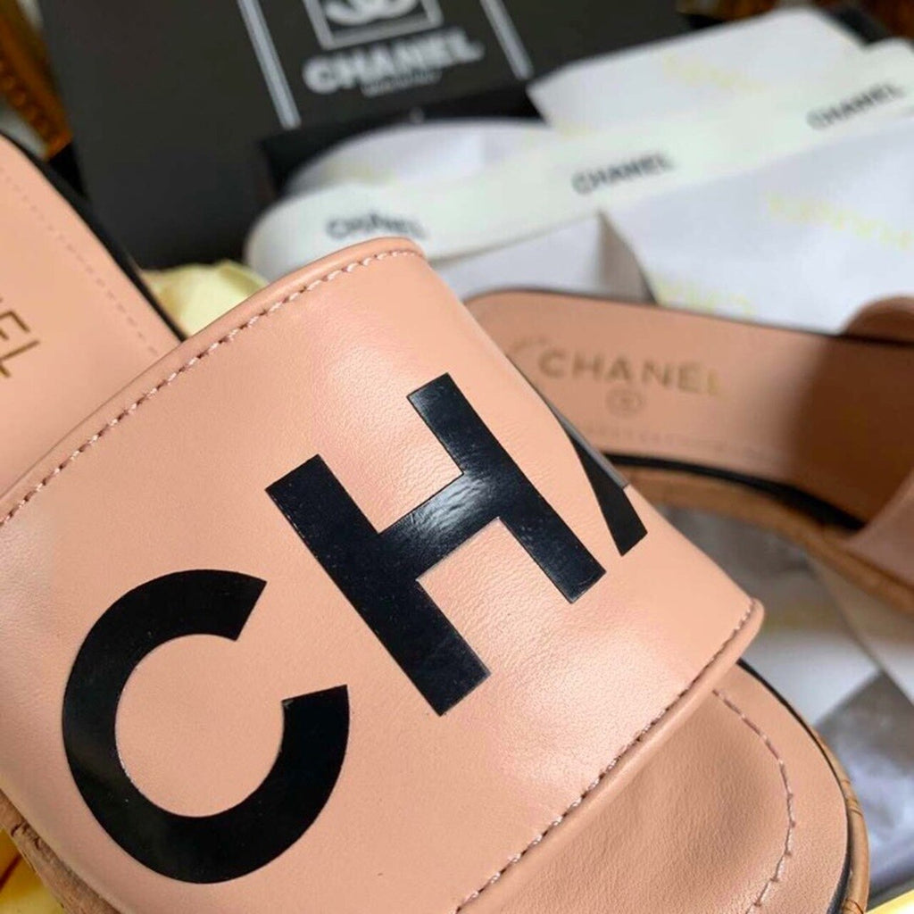 Chanel Mule Sandals Lambskin Leather Spring/Summer Collection Peach