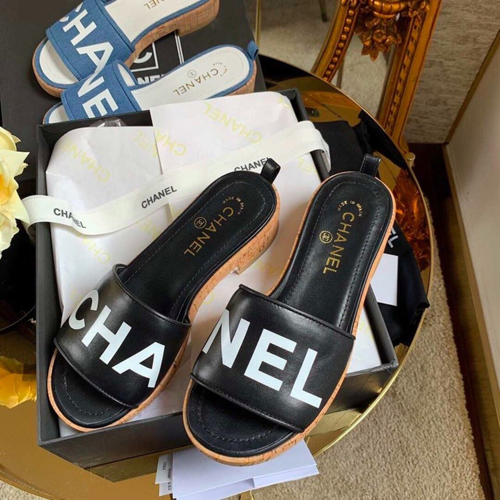 Chanel Mule Sandals Lambskin Leather Spring/Summer Collection Black