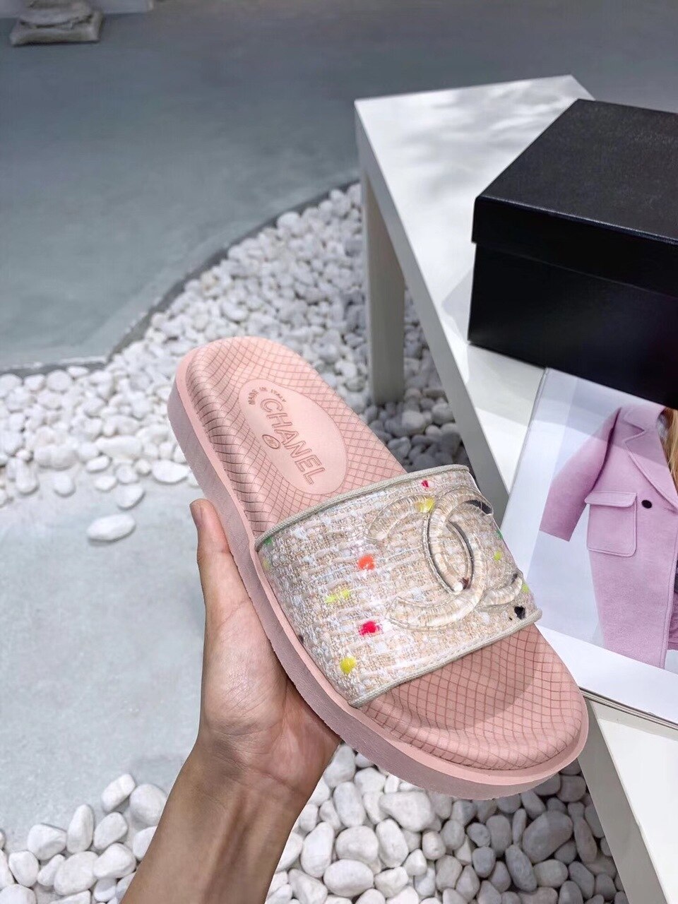 Chanel Pool Slide Sandals Rubber/Tweed Spring/Summer Collection Pink