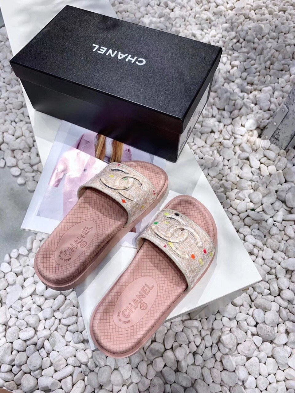 Chanel Pool Slide Sandals Rubber/Tweed Spring/Summer Collection Pink