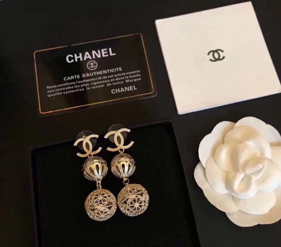 Chanel Earings