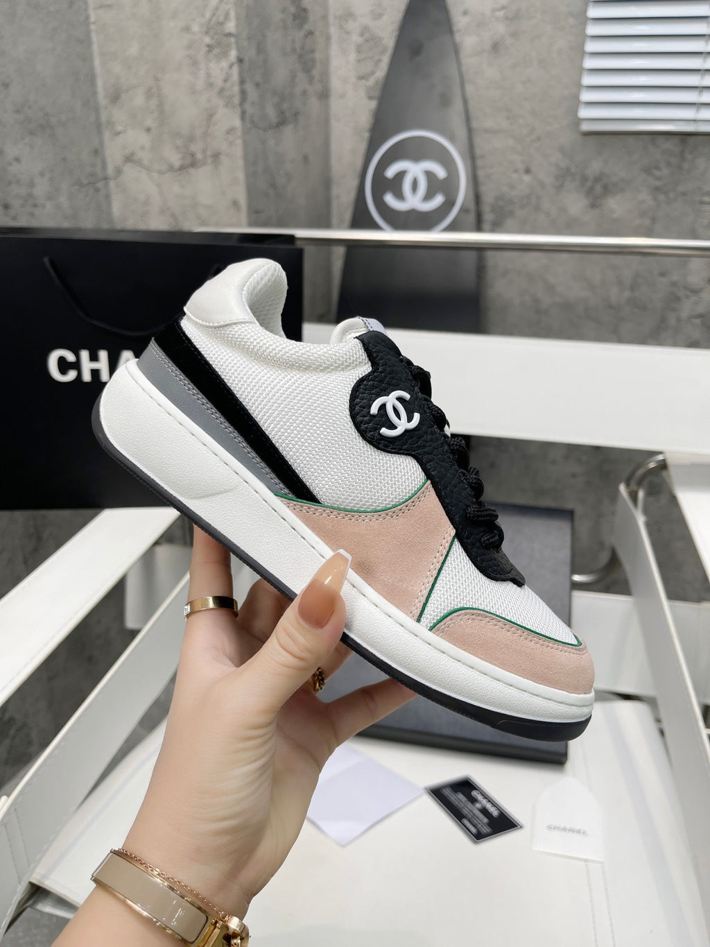 Chanel Trainers Sneakers White/Beige
