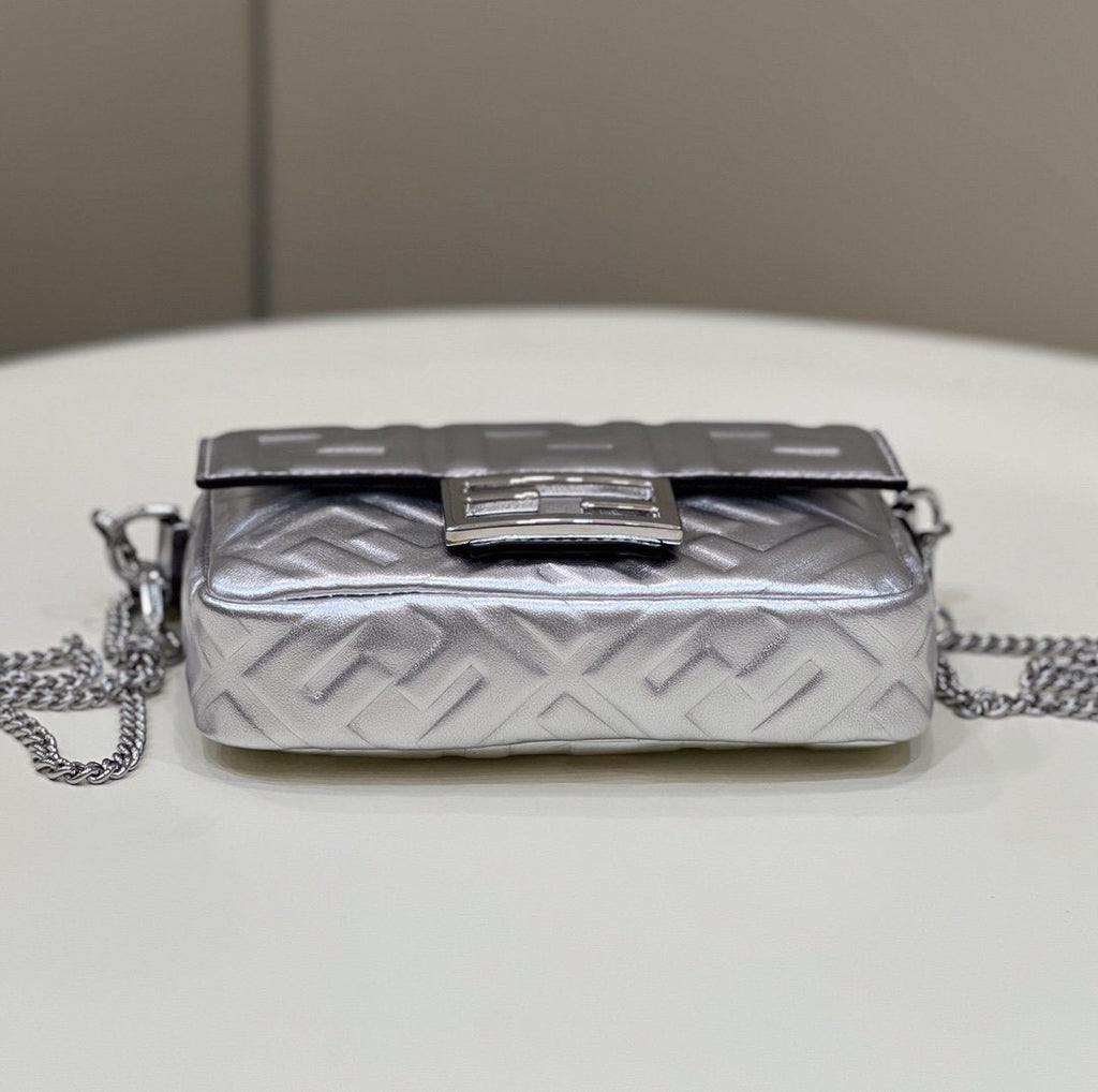 Fendi Baguette Bag 19cm Silver