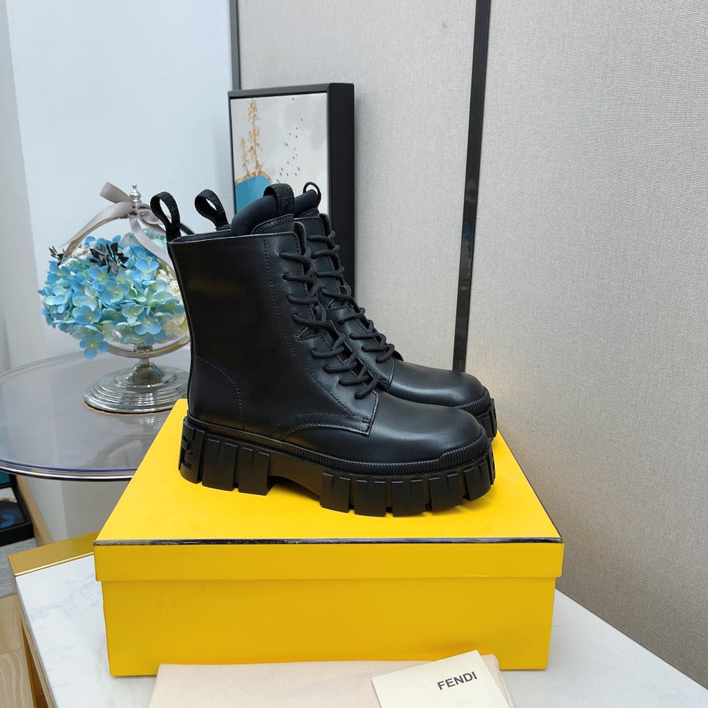 Fendi Force All Black