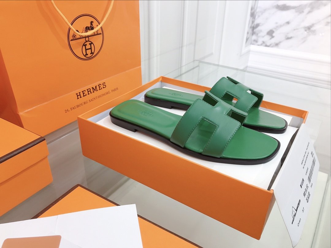 Hermes Oran Sandal Green