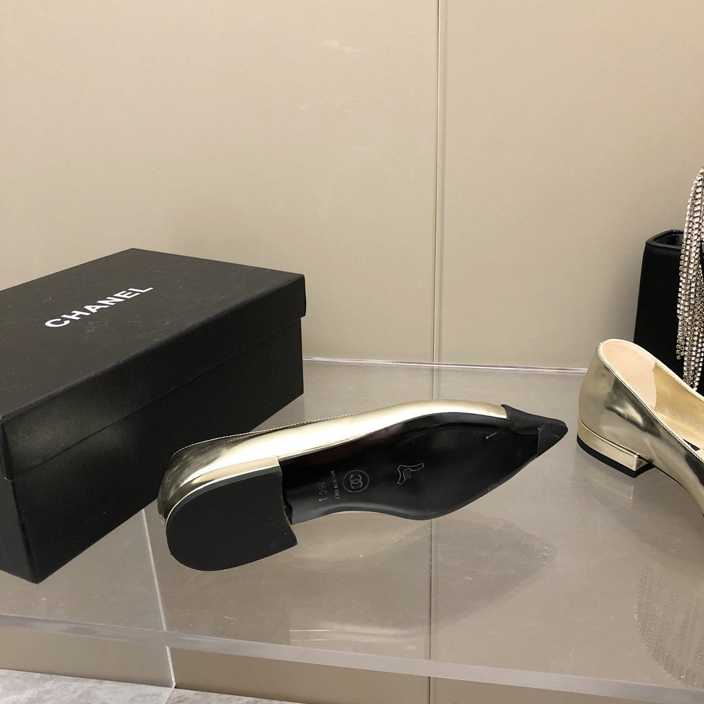Chanel Flats Gold