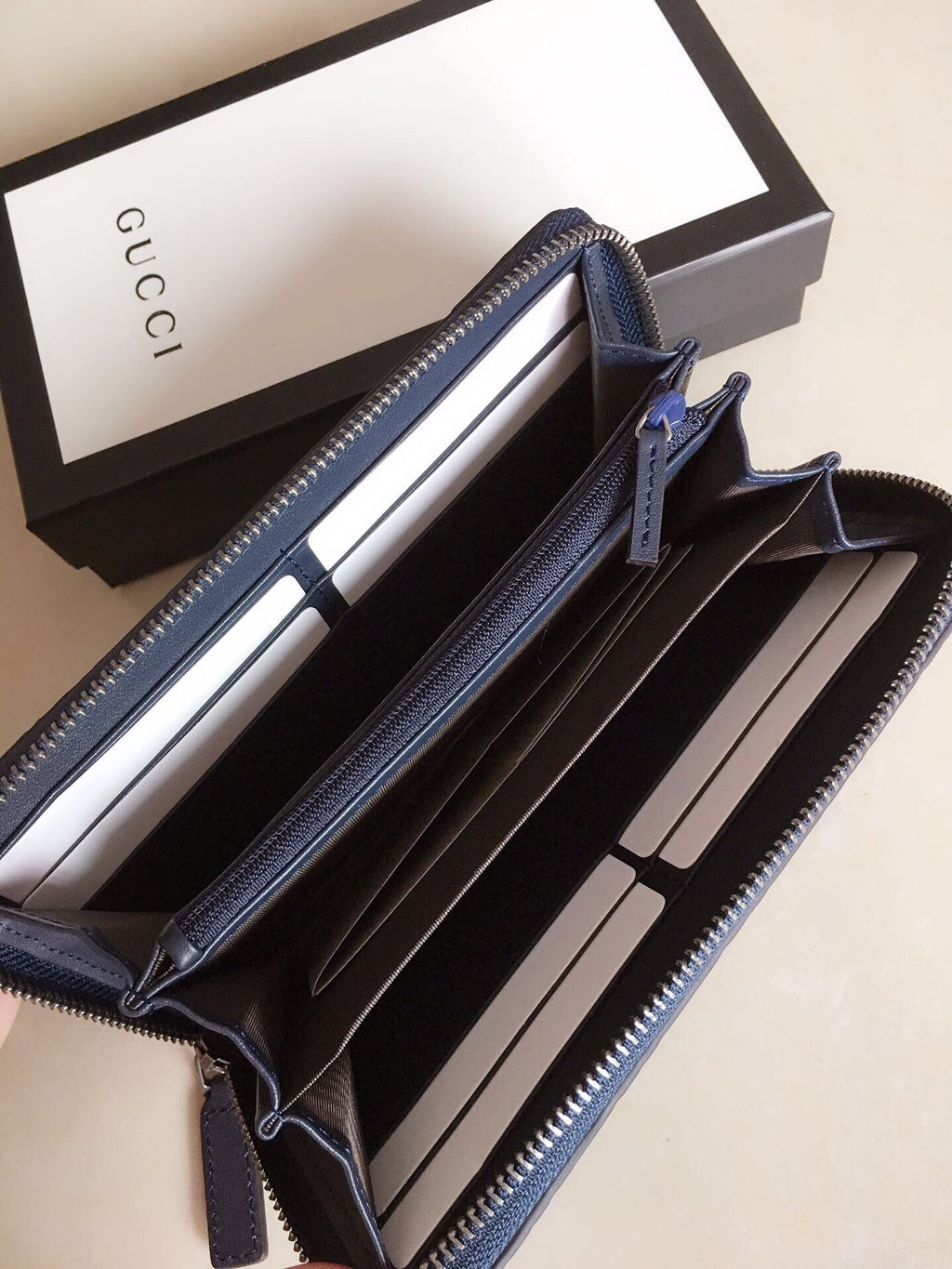 Gucci Ophidia GG Zip Around Wallet 19cm