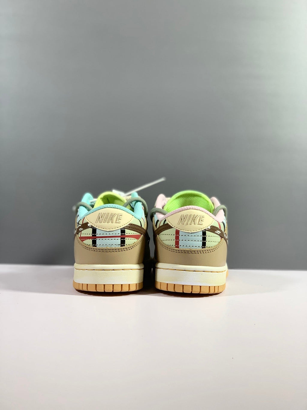 Nike SB Dunk Low Top