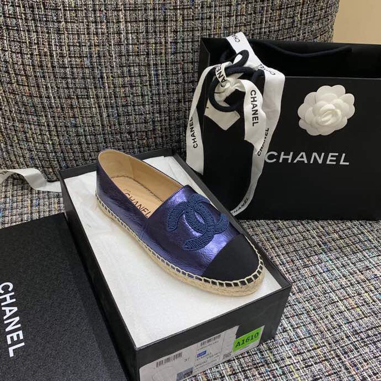 Chanel CC Logo Espadrilles Lambskin Leather Spring/Summer Act 1 Collection Metallic Blue