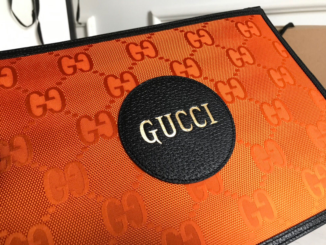 Gucci Off The Grid Pouch 31cm