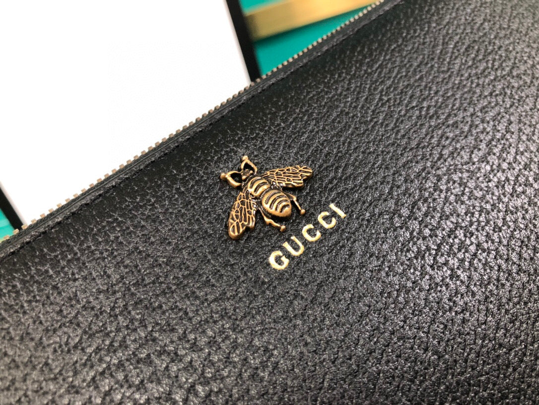 Gucci Marmont Pouch