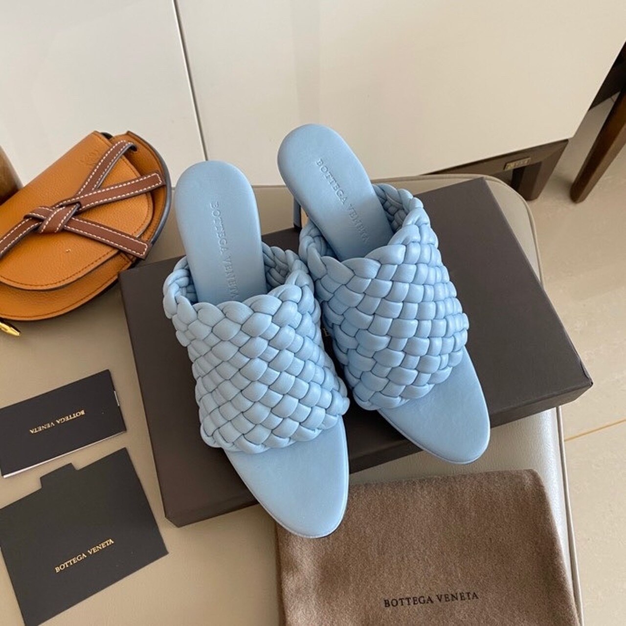 Bottega Veneta Curve Mules 9.5cm Heel Lambskin Leather Spring/Summer 2020 Collection, Light Blue