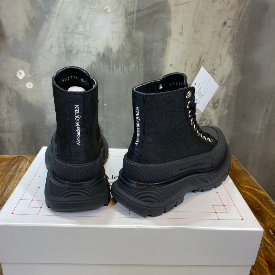 Alexander McQueen Tread Slick Boot