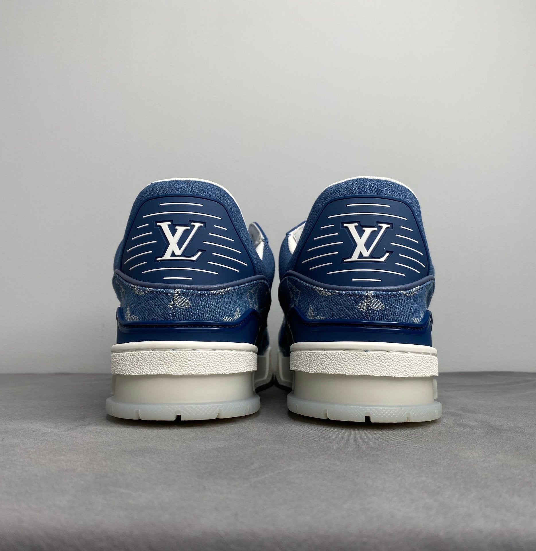 Louis Vuitton Trainer Sneaker