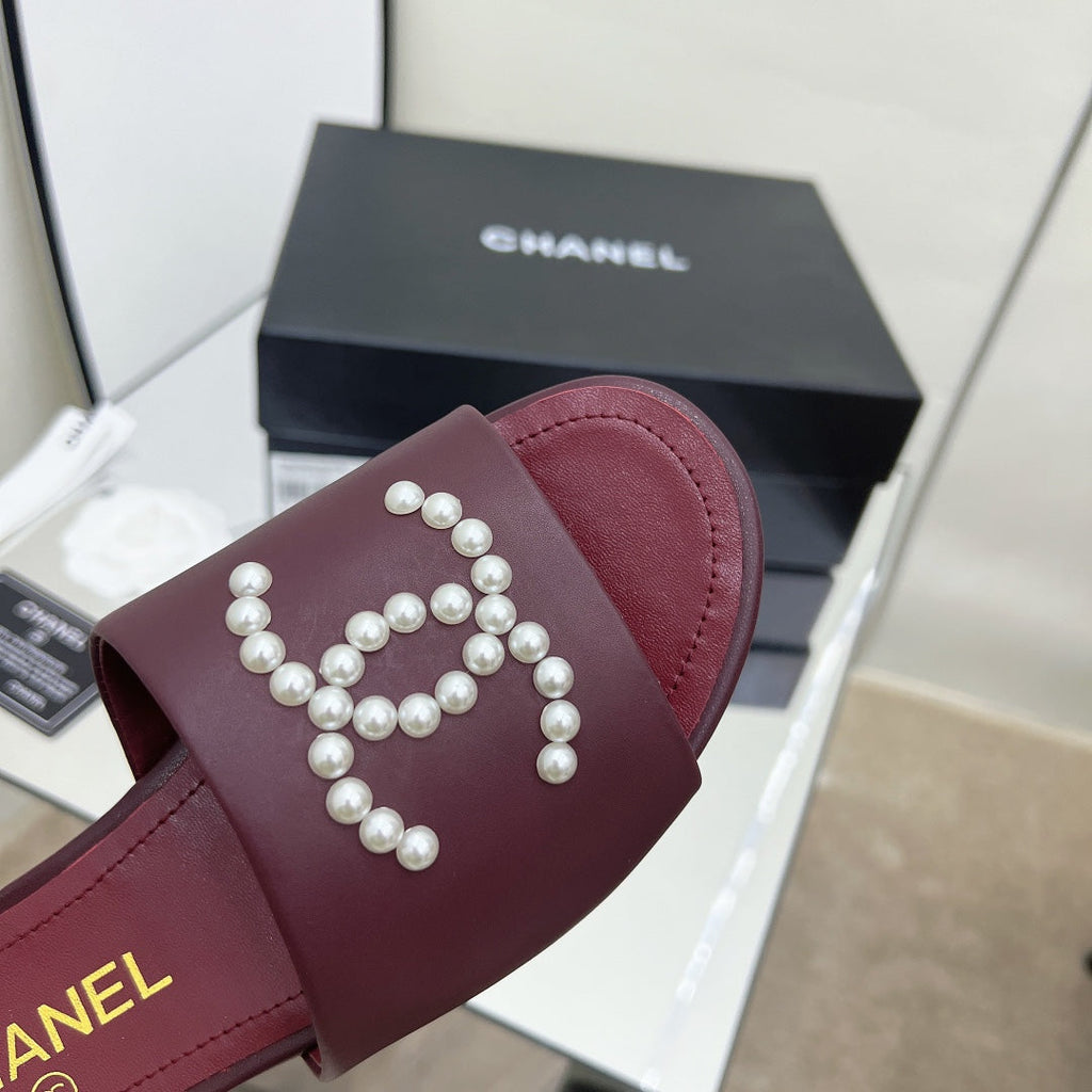 Chanel Sandals Red