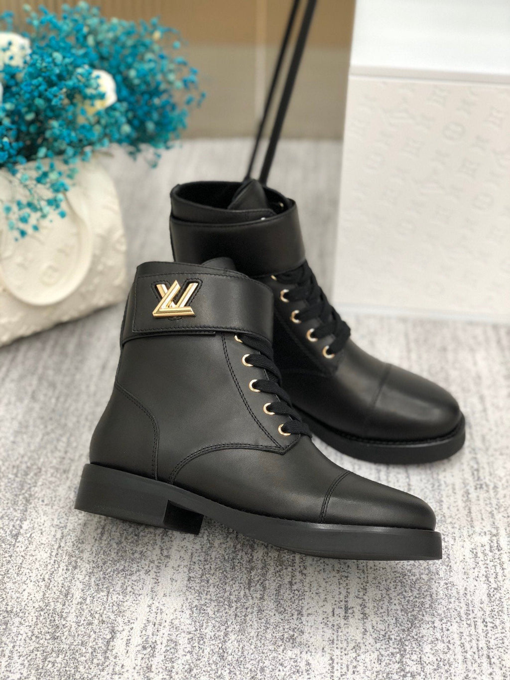 Louis Vuitton Wonderland Ranger Black