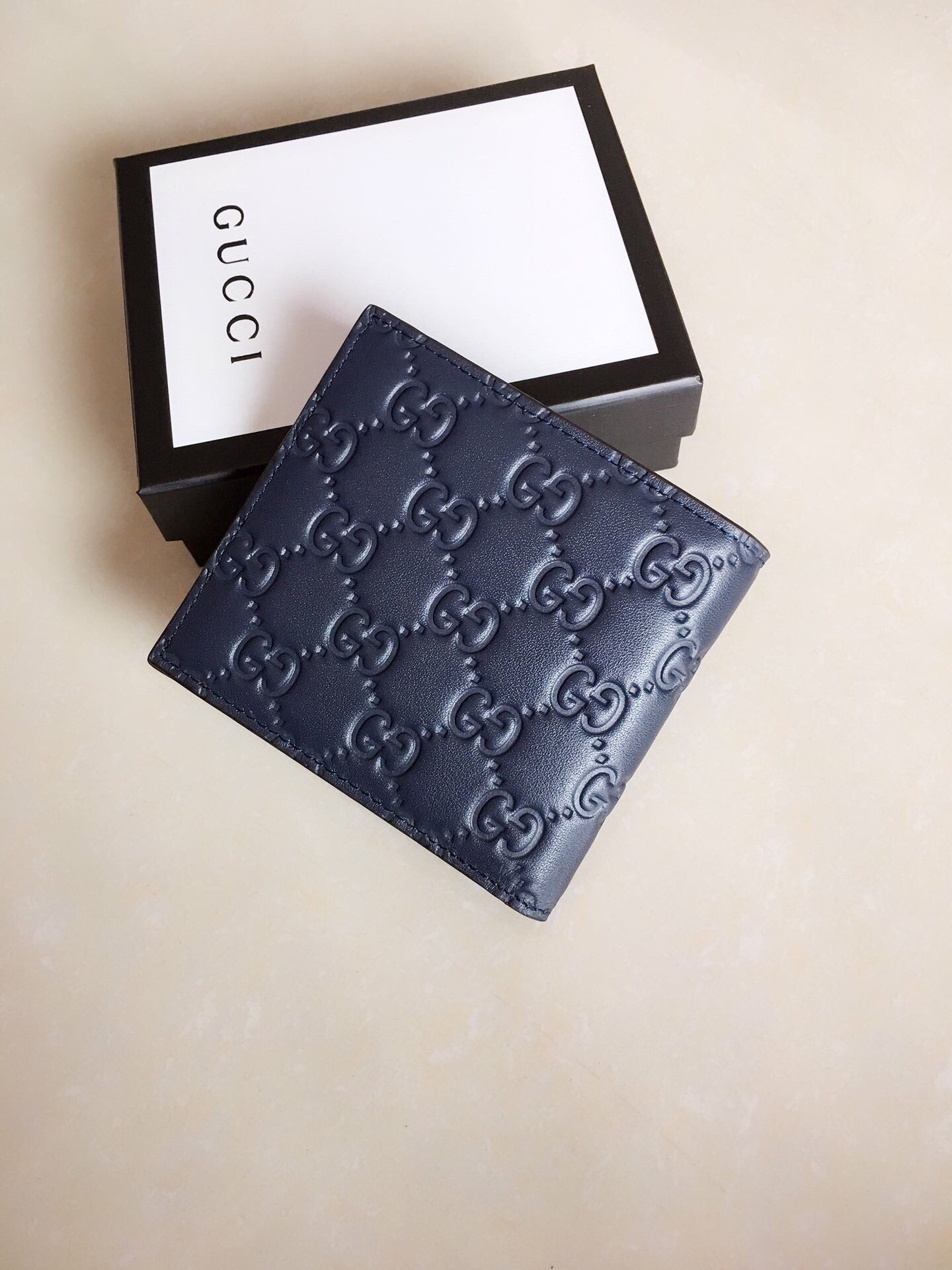 Gucci Bi-Fold Wallet 11cm