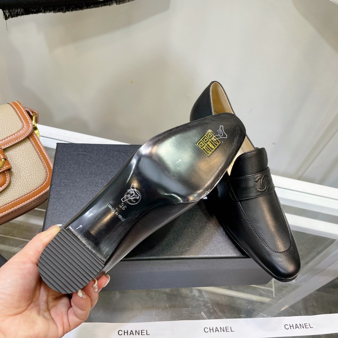 Chanel Loafers Black