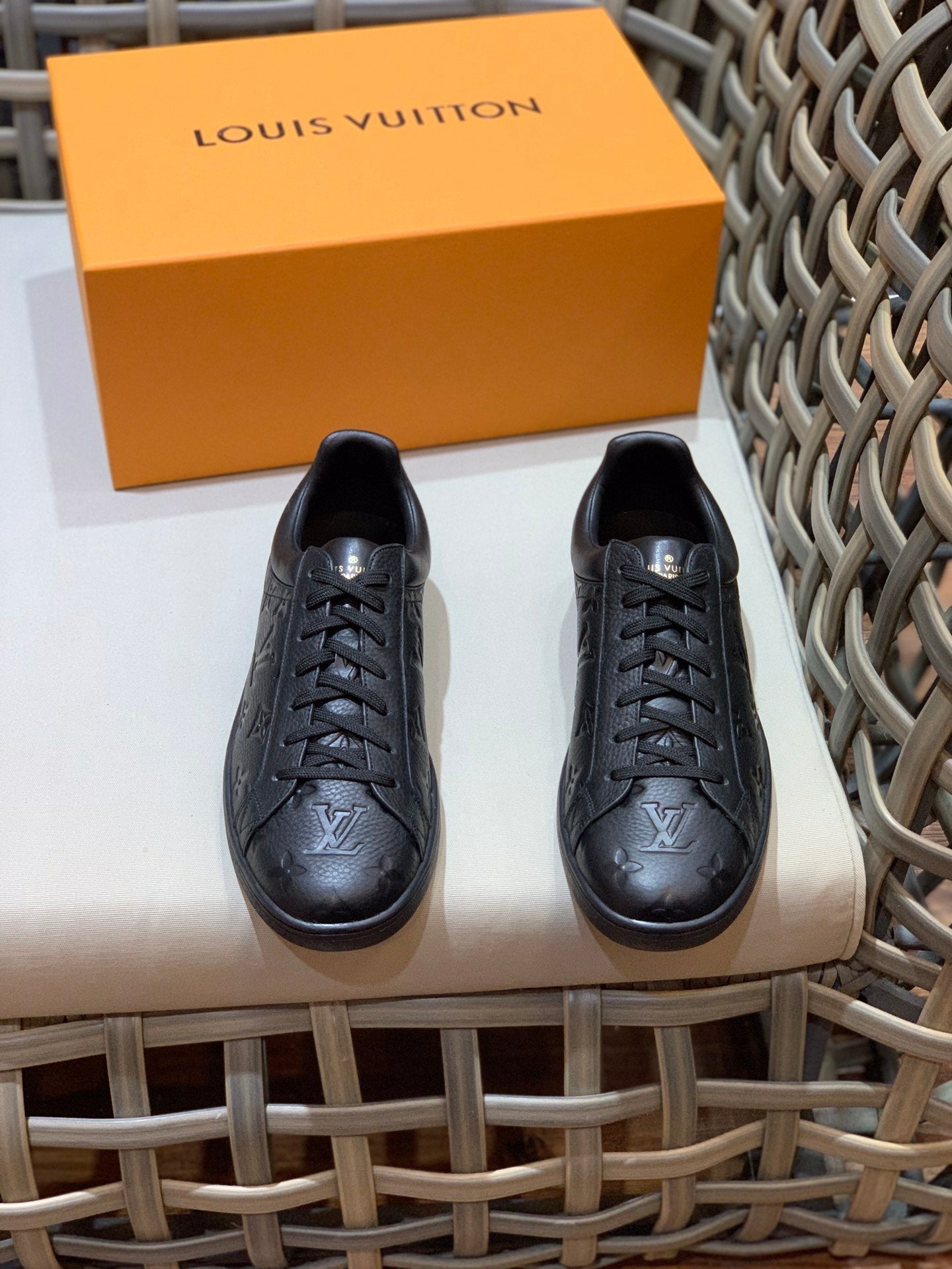 Louis Vuitton Trainer Sneaker
