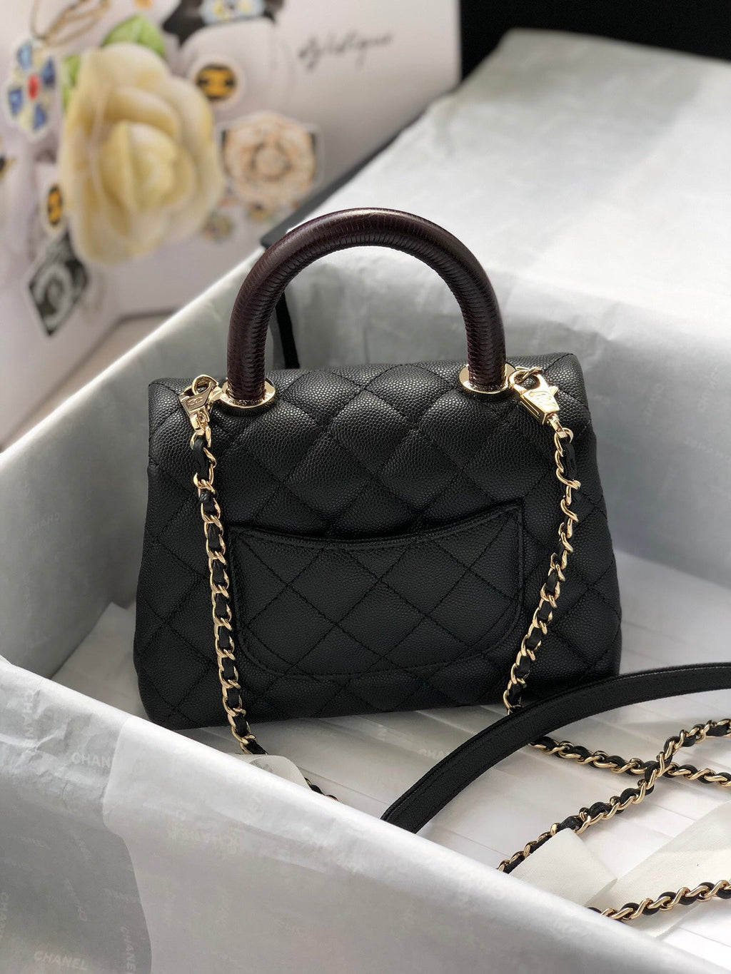 Chanel Classic Mini Flapbag 19cm Black