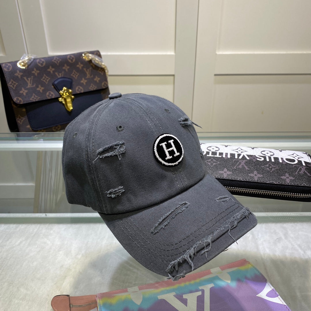 Hermes Davis H Primavera Cap Dark Grey