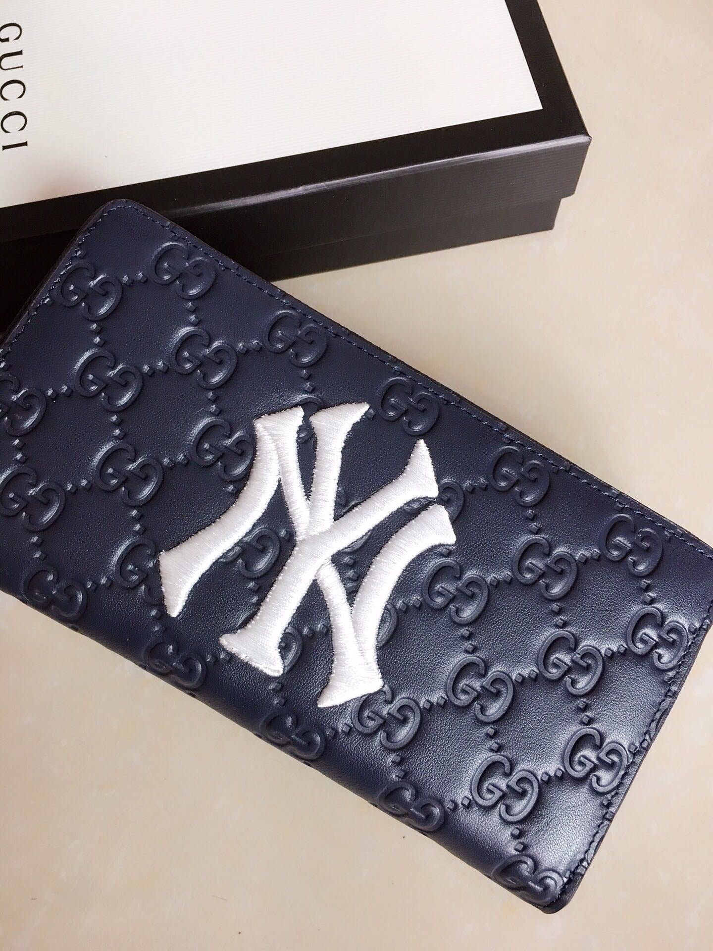 Gucci Ophidia GG Zip Around Wallet 19cm