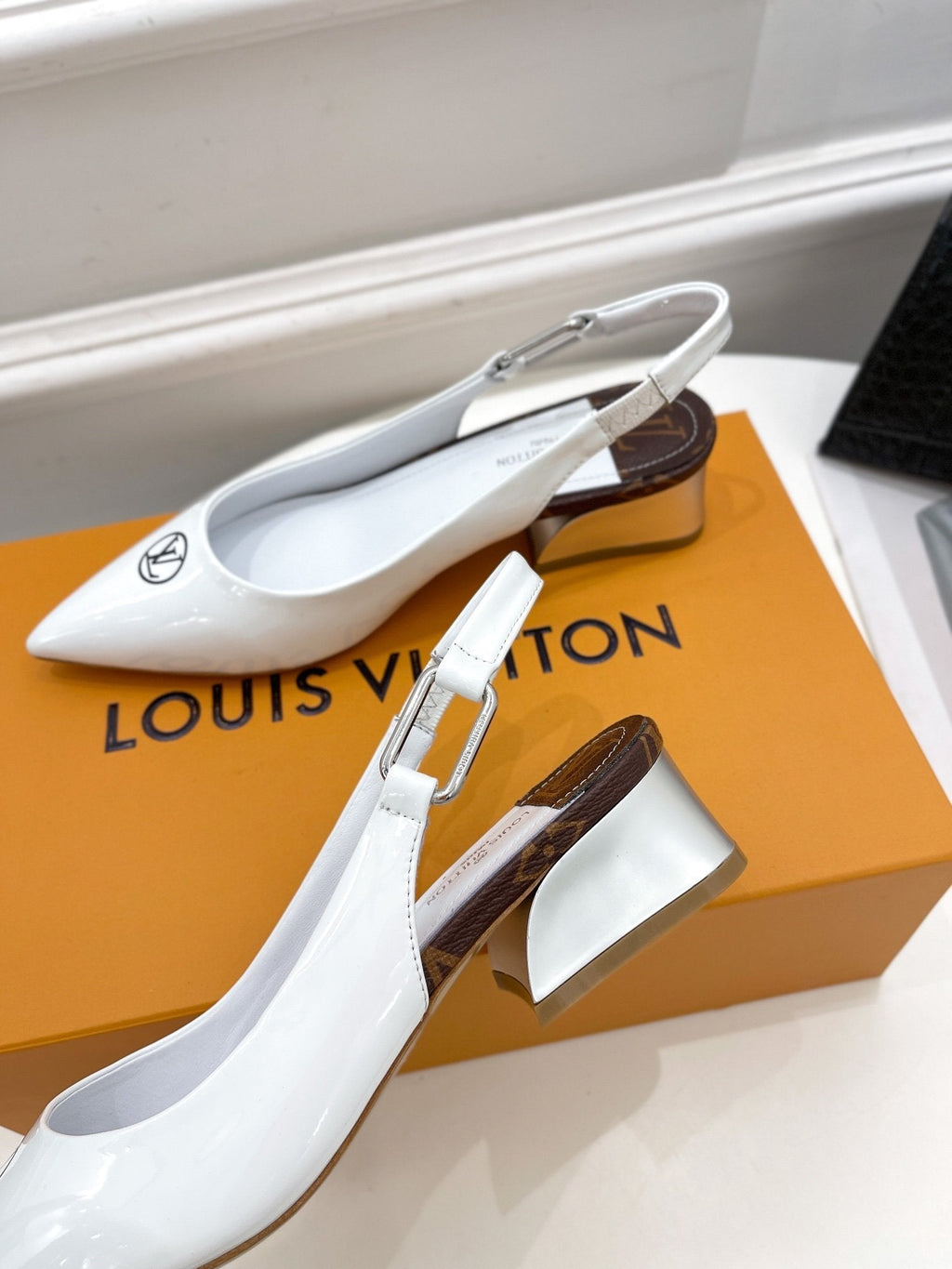 Louis Vuitton Magnetic Slingback Pump White