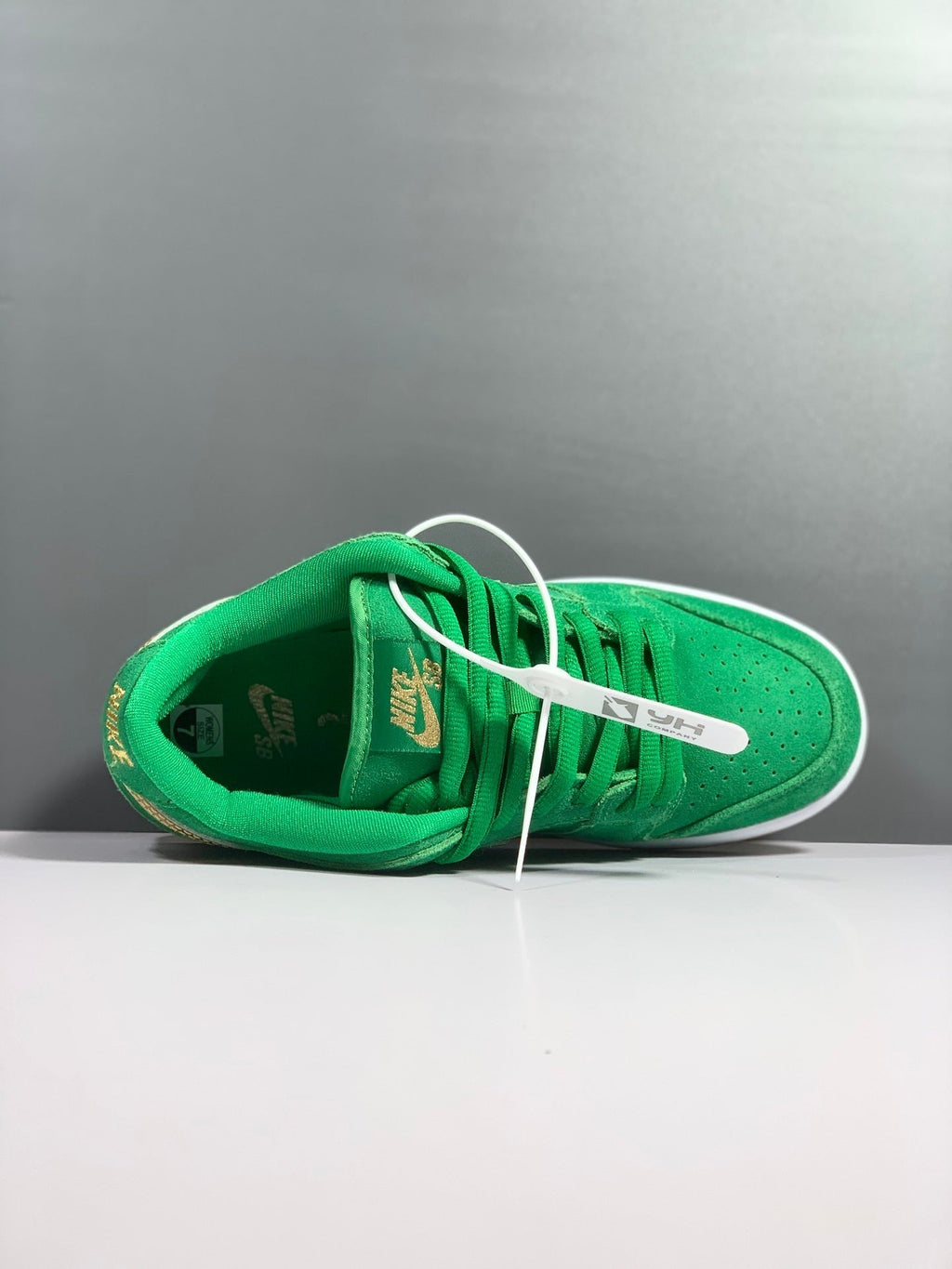 Nike SB Dunk Low St Patrick’s Day Green