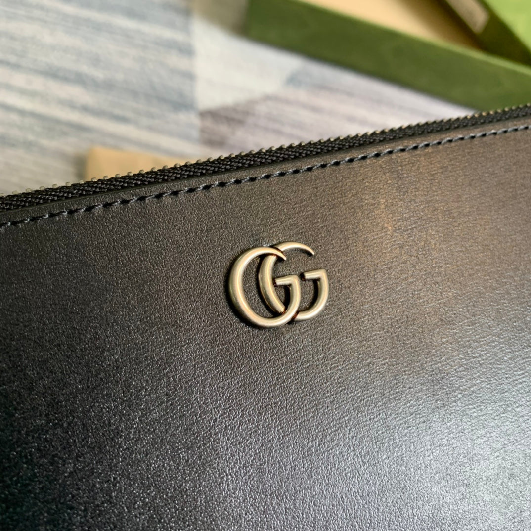 Gucci Marmont Pouch