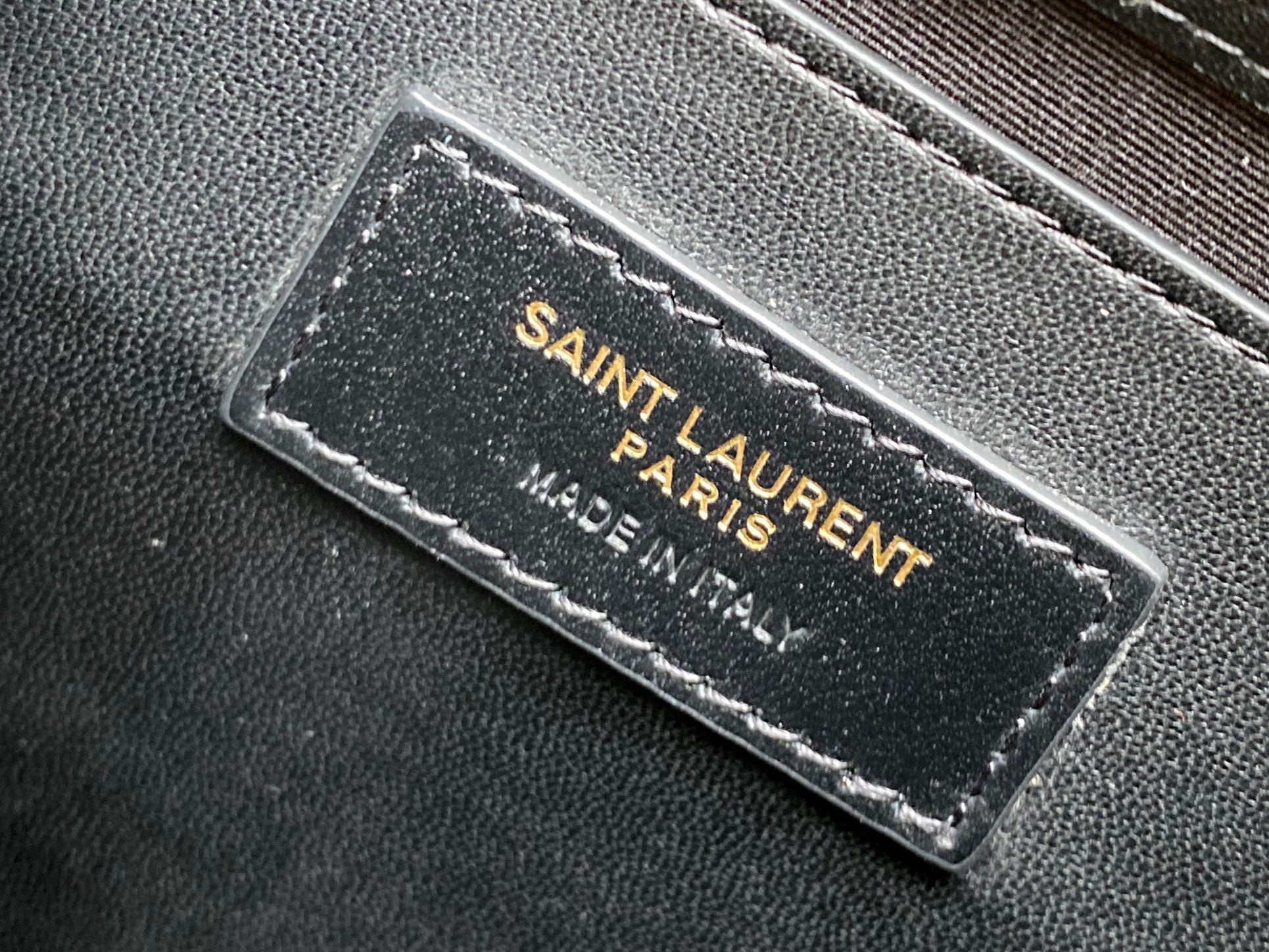 Saint Laurent Loulou Small Chain Bag With Gold Hardware 25cm