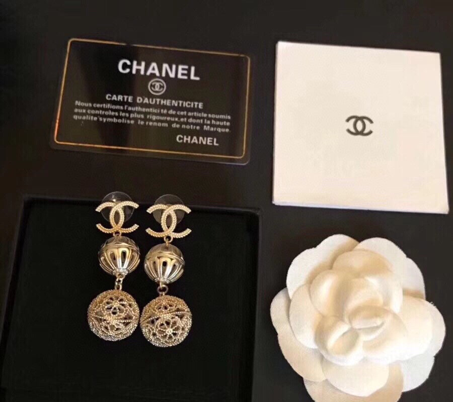 Chanel Earings