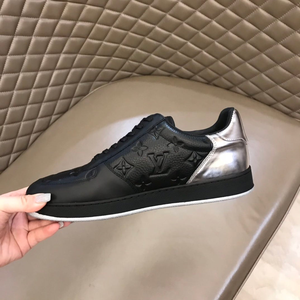 Louis Vuitton Trainer Sneaker Black