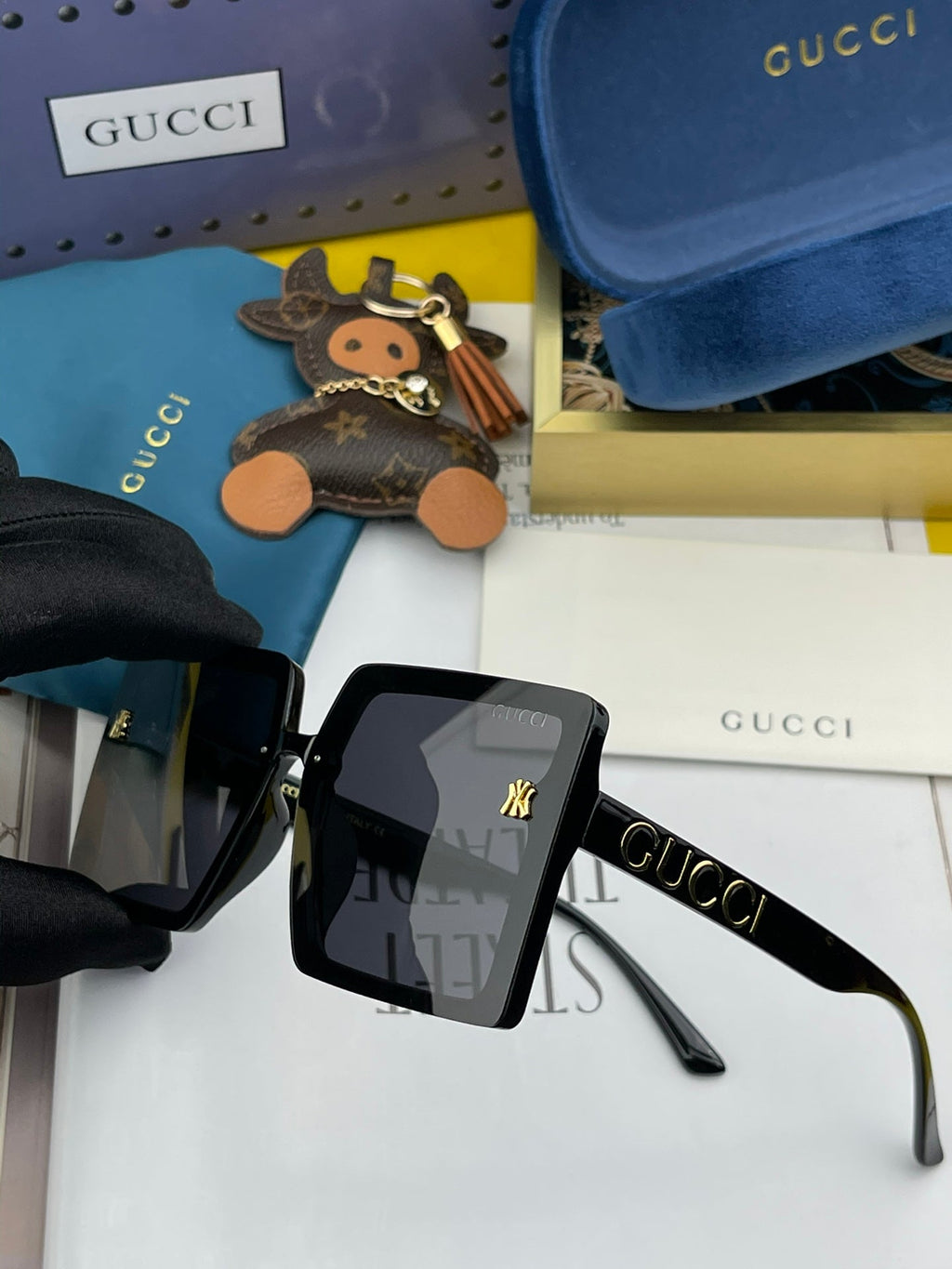 Gucci Square Frame Sunglasses